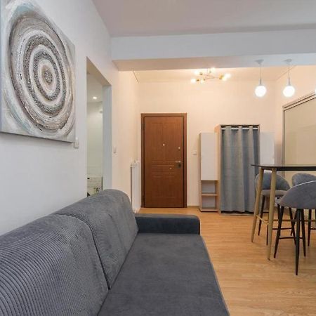 Fully Renovated 1 Bedroom Condo Athens Luaran gambar