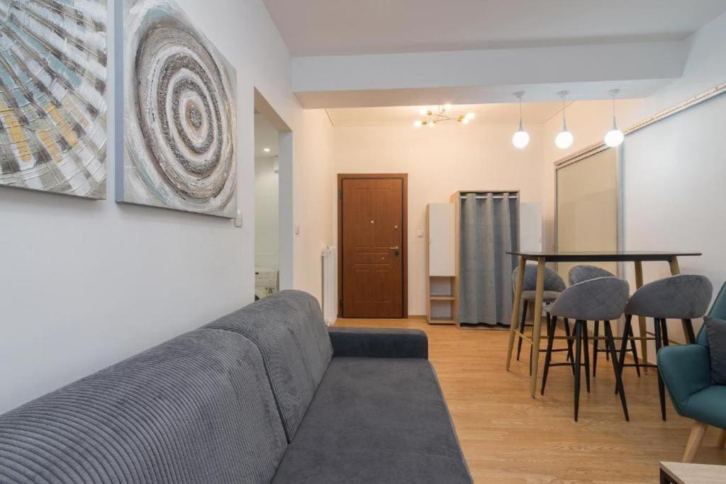 Fully Renovated 1 Bedroom Condo Athens Luaran gambar